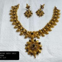 necklace set